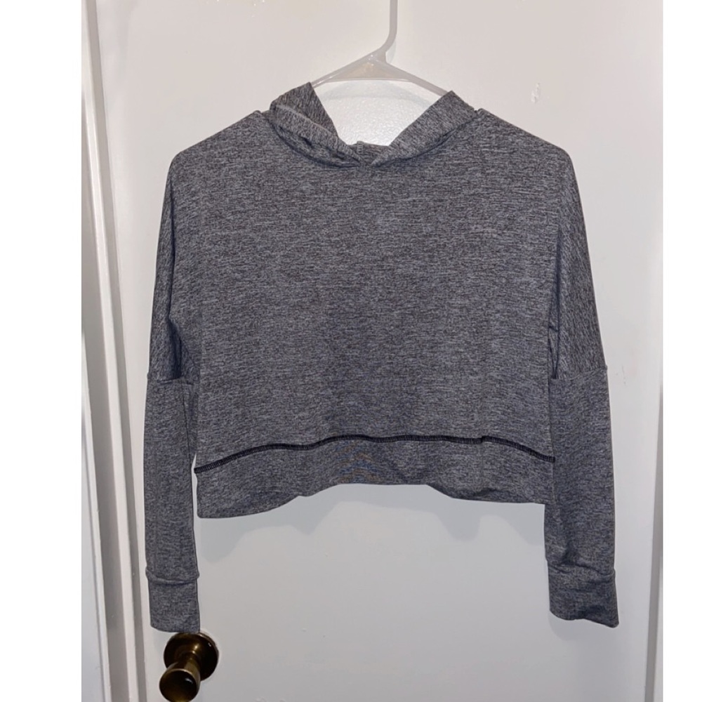 Cropped hoodie